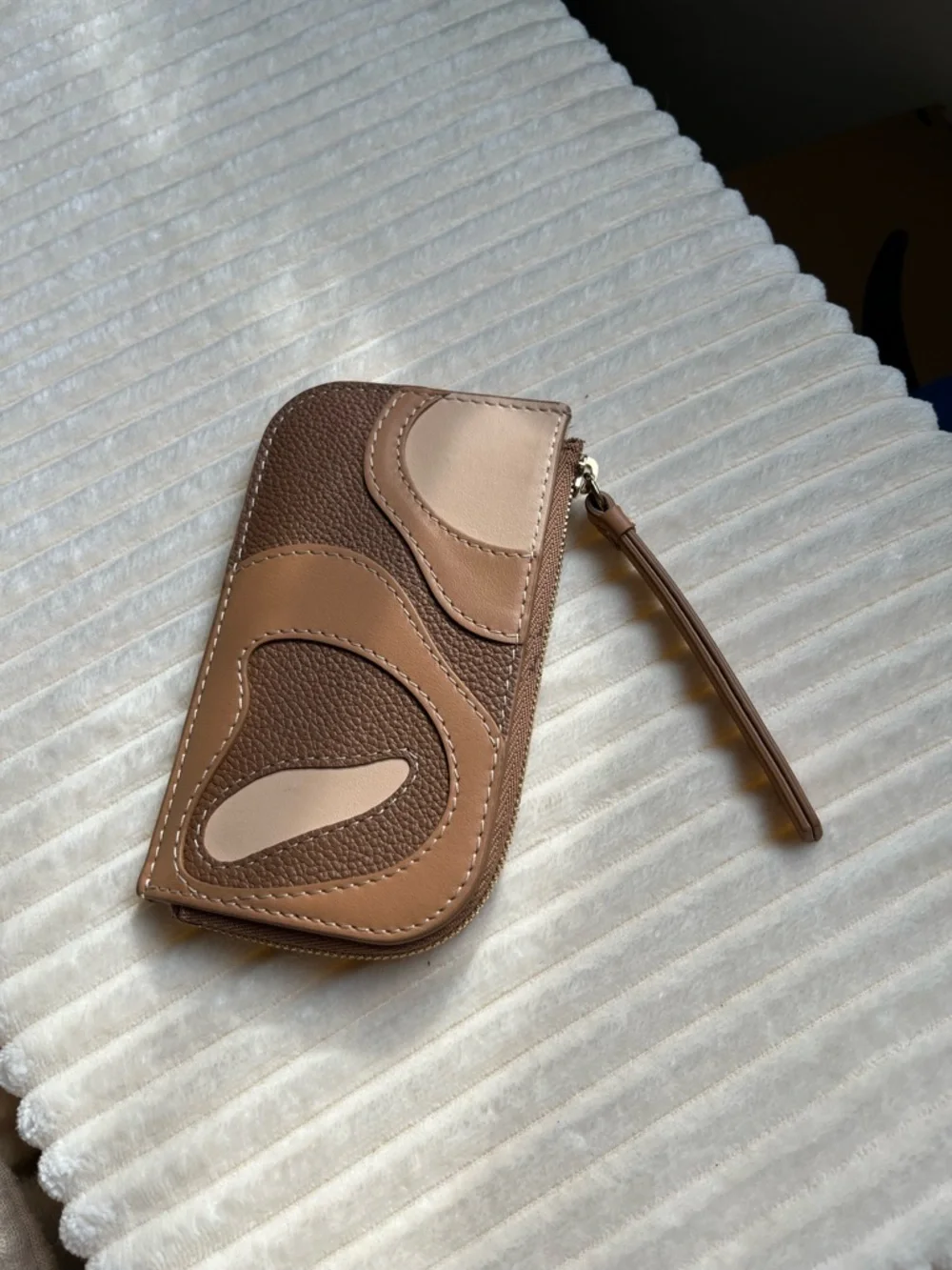polène atla card holder in trio camel - Picture 8 of 11